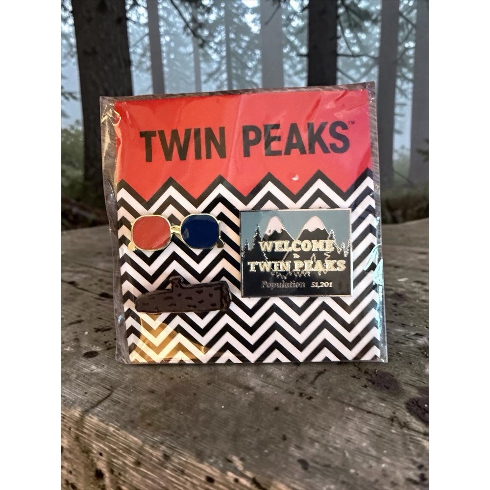 David Lynch - Mark Frost Twin Peaks Enamel 3 Pin Set - NEW
